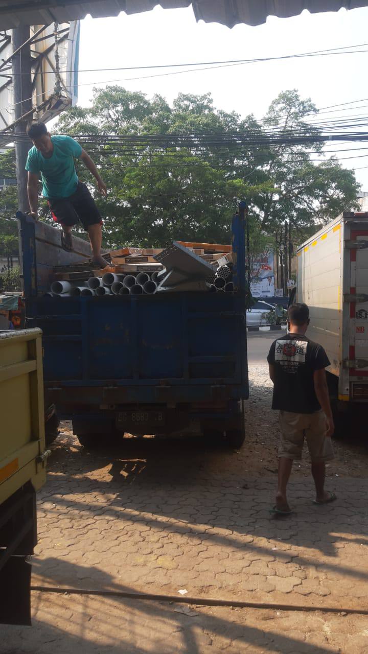 DROP GUDANG
